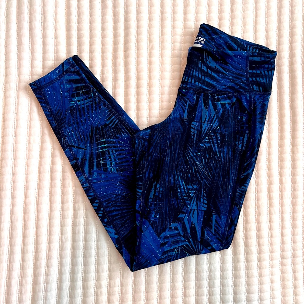 Old navy palm print leggings Medium